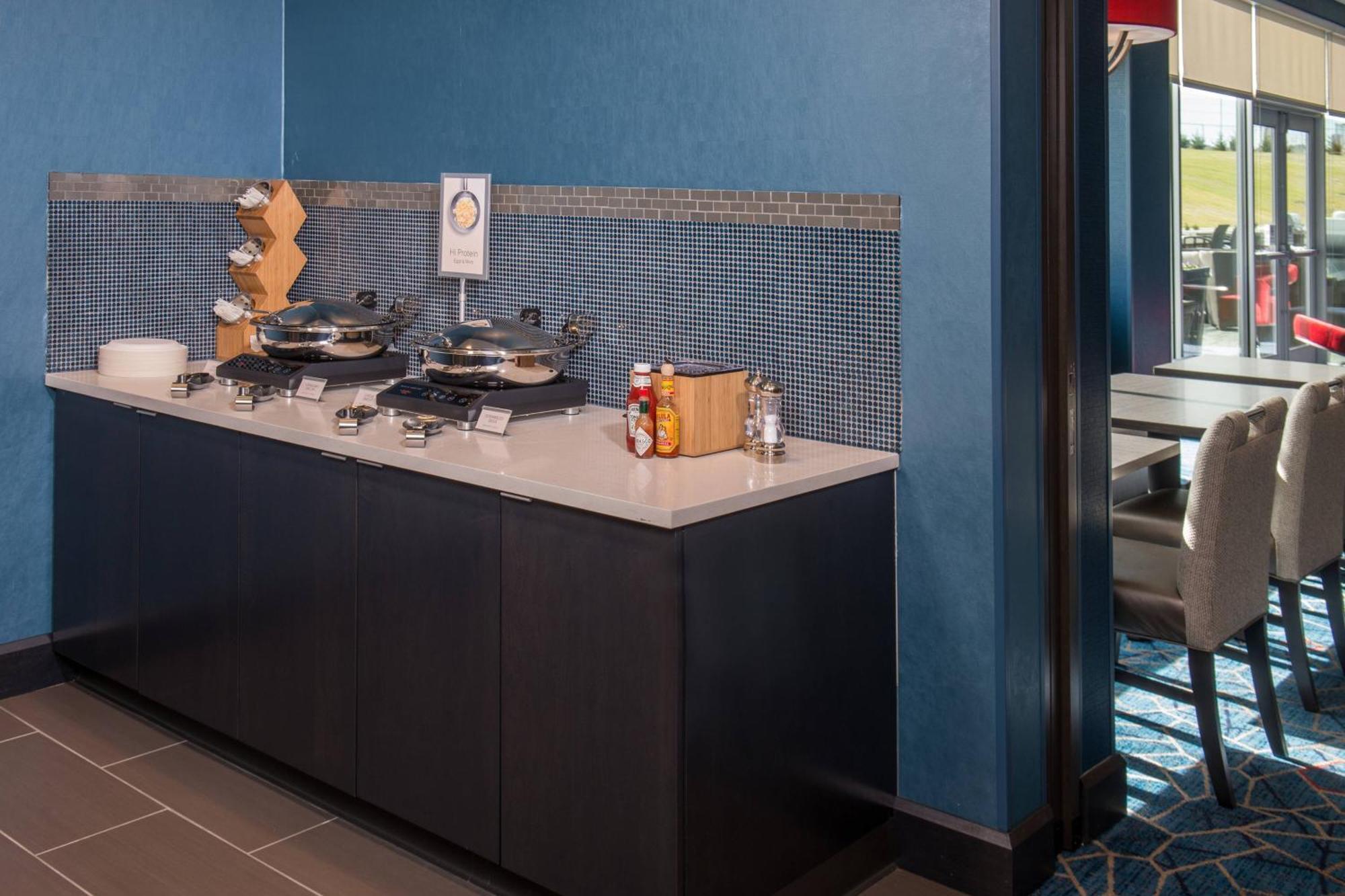 Fairfield Inn & Suites By Marriott Altoona Ngoại thất bức ảnh